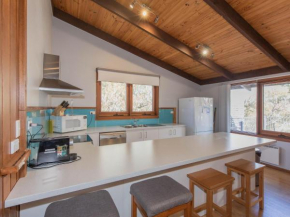 The Lakefront 69 Townsend Street, Jindabyne